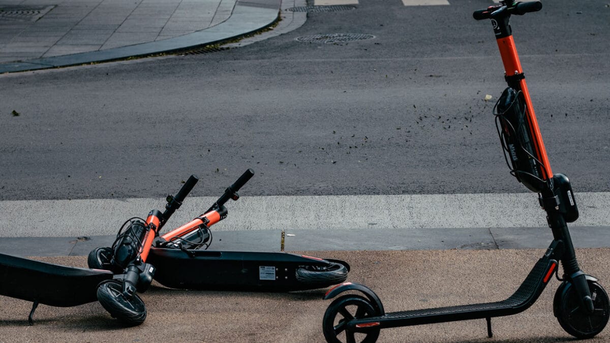 To find out more about e-scooter safety, the team at Drivetech have developed a micro-mobility white paper. Click to learn more.